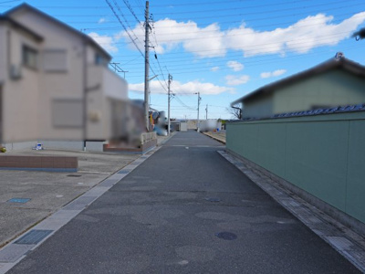 【前面道路含む現地写真】 | 三重郡川越町大字当新田 | 前面道路