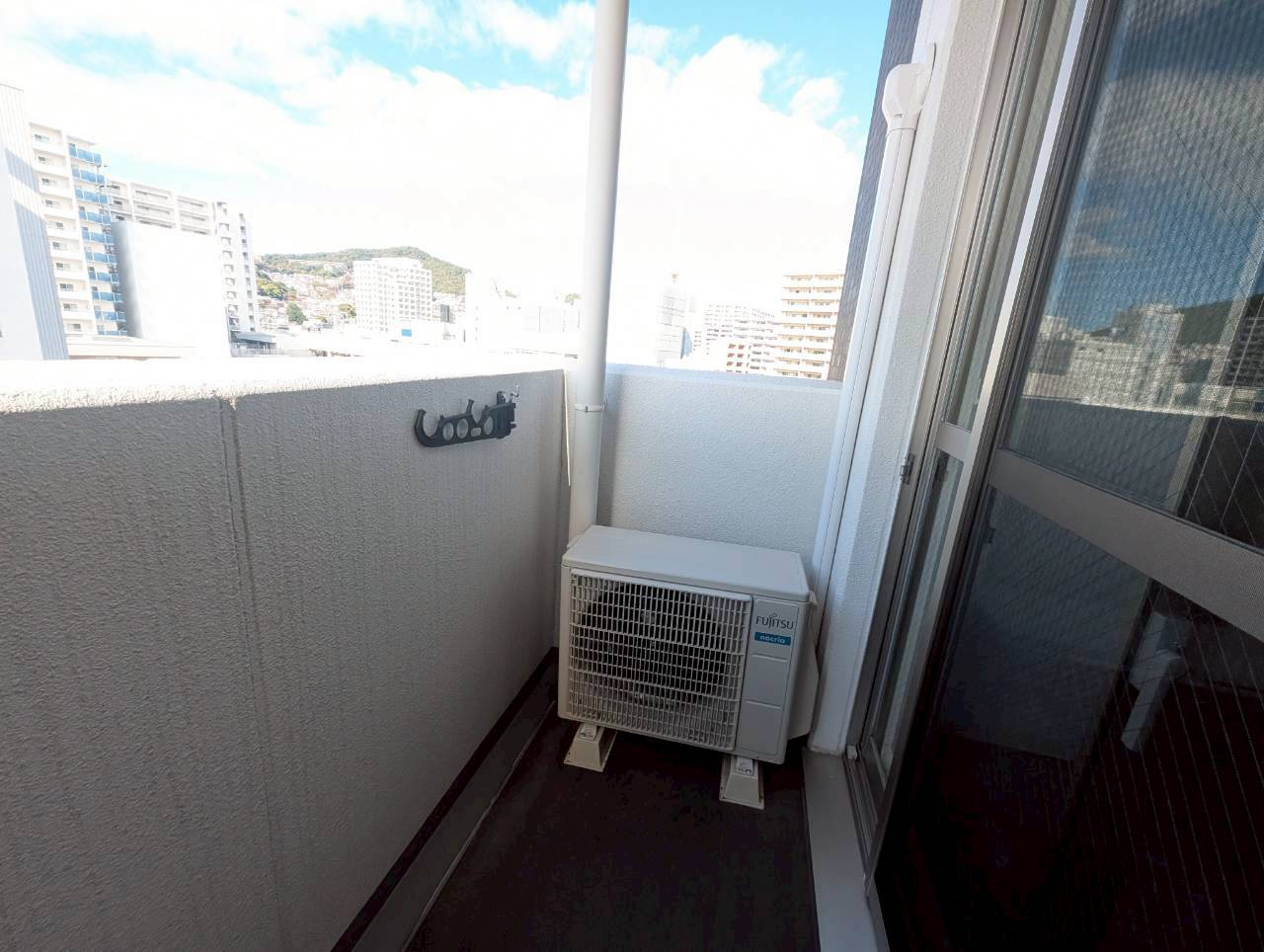 ONLYONE川西藤の木のバルコニー