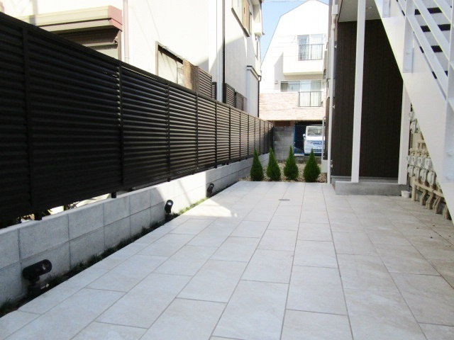 コンフォルタ飛鳥山のその他共用部分|敷地内駐輪スペース。