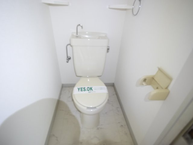 プリムローズヒルのトイレ|シンプルで使いやすいトイレです