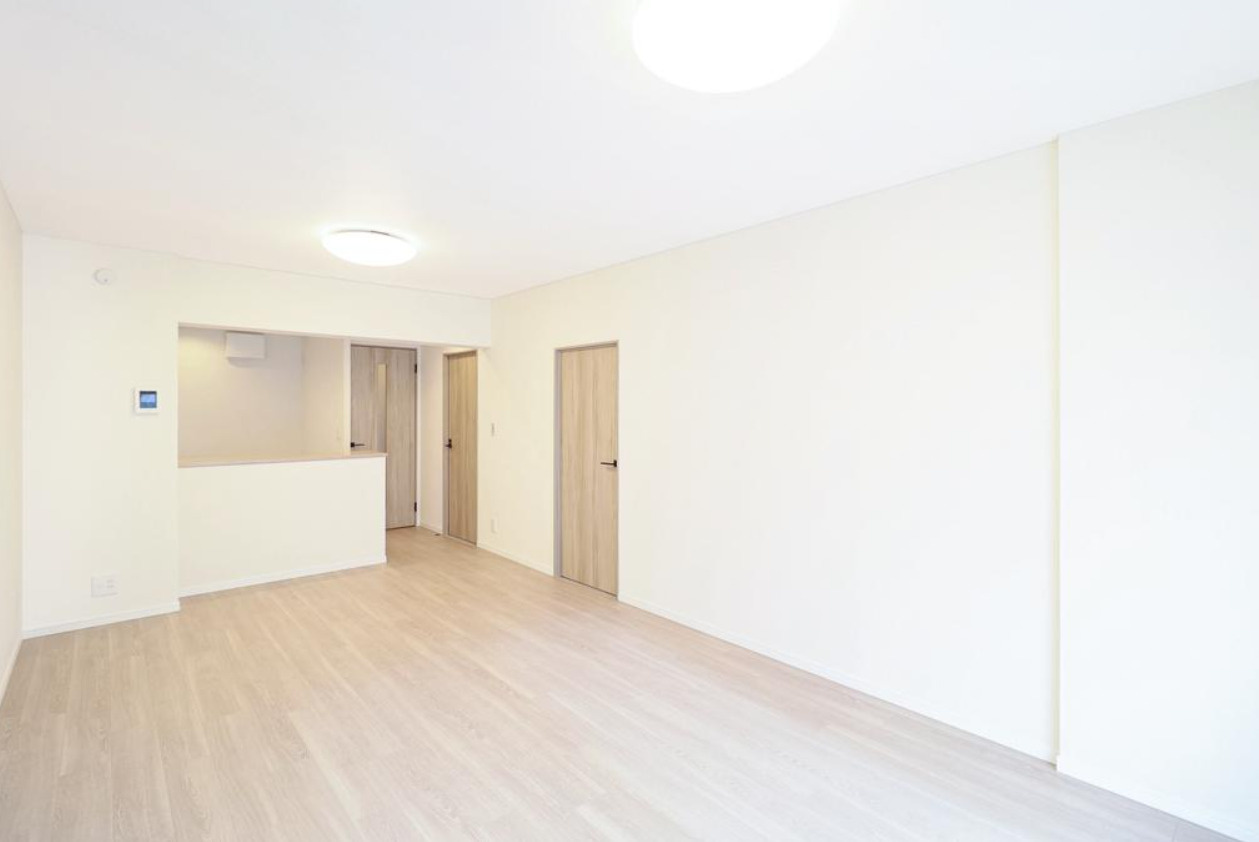 あざみ野団地3-3‐1号棟【仲介手数料無料】の居間・リビング