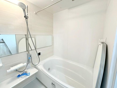 【浴室】 | コーポ下鶴間 | 日々の暮らしに欠かせないお風呂です