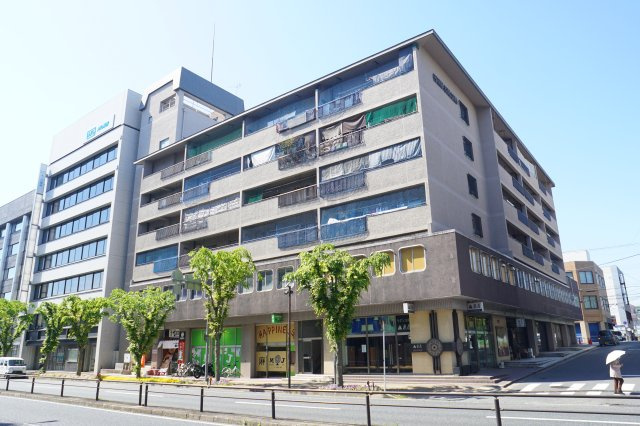 アルファグランデの外観