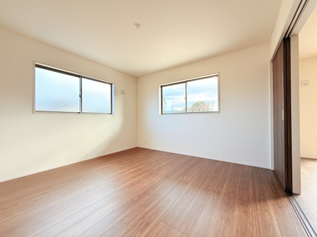 第1石岡市下林　新築戸建の洋室