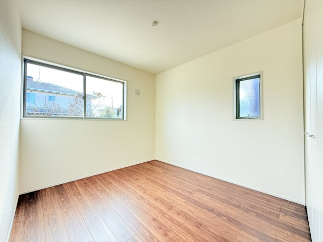 第1石岡市下林　新築戸建の洋室