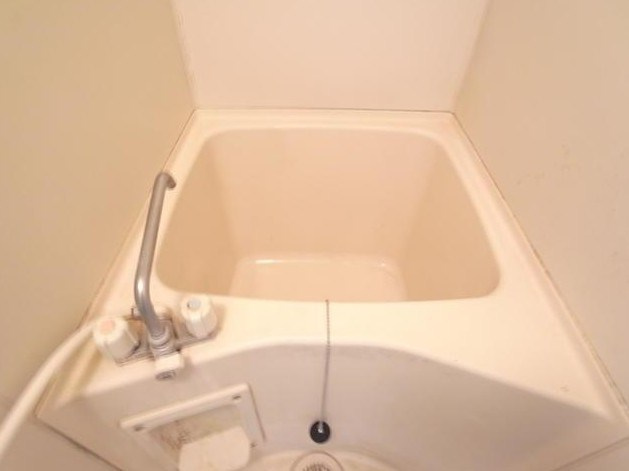 ファミールNの浴室