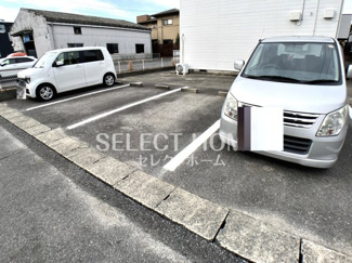 【駐車場】 | 駐車スペースもあります