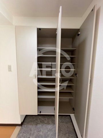 ヴェルドミール・ユモト　東粉浜小学校区の収納|ヴェルドミール・ユモト　シューズボックス