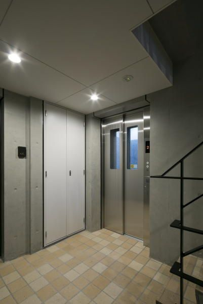 EXAM代々木八幡のロビー