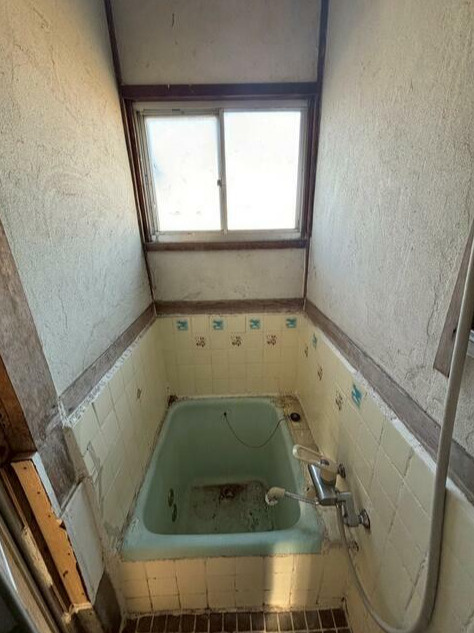 佐藤町牧野様借家の浴室