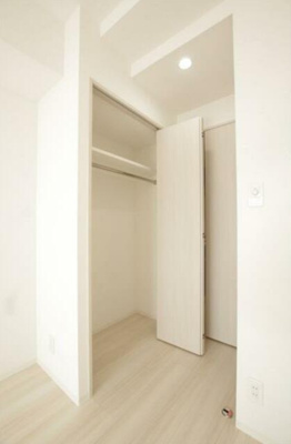 【収納】 | ブライズ杉並和泉 | クローゼット完備。