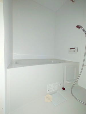 【浴室】 | omochi'de akabane | ゆったり過ごせるお風呂です