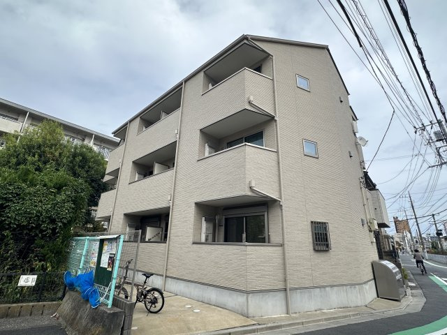 ラ・ルーチェお花茶屋の外観