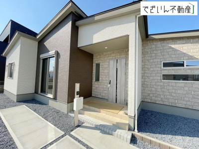 【玄関】 | ワイウッドコート上里町(七本木)第60期【平屋】新築住宅 | ≪4号棟≫
現地(2026年4月撮影)