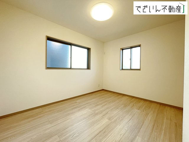 【洋室】 | ワイウッドコート上里町(七本木)第60期【平屋】新築住宅 | ≪4号棟≫
現地(2026年4月撮影)