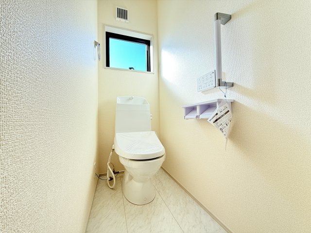 小美玉市小川第1　新築戸建　1号棟のトイレ