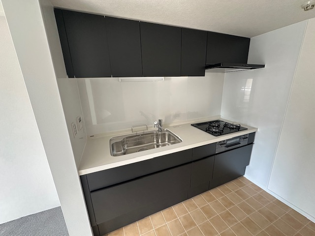 駅5分でこの落ち着きのある住環境！住むならココでしょ！！【横浜和田町パークホームズ】リフォームのキッチン|使いやすいキッチンです