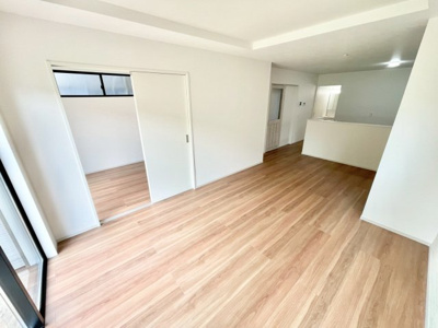 【居間・リビング】 | 広島市東区牛田新町１丁目