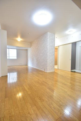 大阪市都島区中野町２丁目の賃貸マンションの寝室