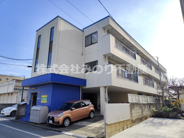 葛飾区奥戸３丁目の賃貸マンションの外観