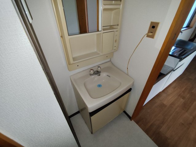 葛飾区奥戸３丁目の賃貸マンションの洗面所