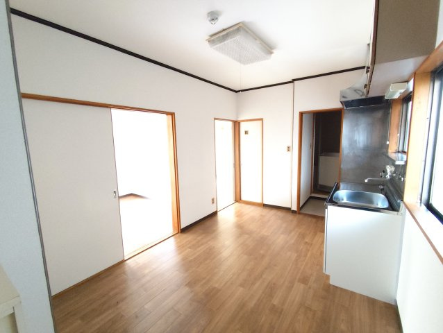 葛飾区奥戸３丁目の賃貸マンションの居間・リビング