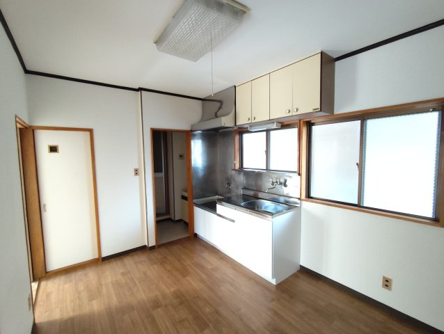 葛飾区奥戸３丁目の賃貸マンションの居間・リビング