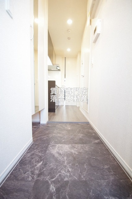 【玄関】 | Grand station宮上Ⅰ | 落ち着いた玄関