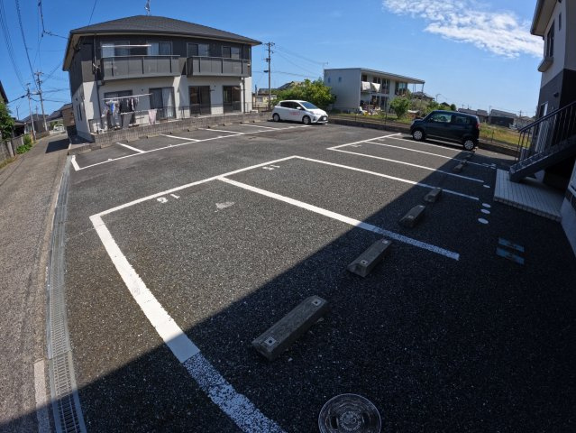 【駐車場】 | ガーデンプレイスB