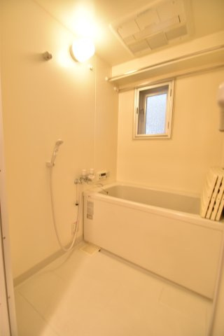 大阪市都島区中野町２丁目の賃貸マンションの浴室