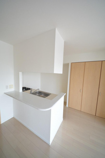 【キッチン】 | グランルージュ谷町六丁目 | Scent Hills(セントヒルズ)　キッチンカウンター