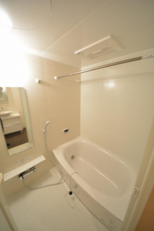 【浴室】 | グランルージュ谷町六丁目 | Scent Hills(セントヒルズ)　浴室換気乾燥暖房機付バスルーム