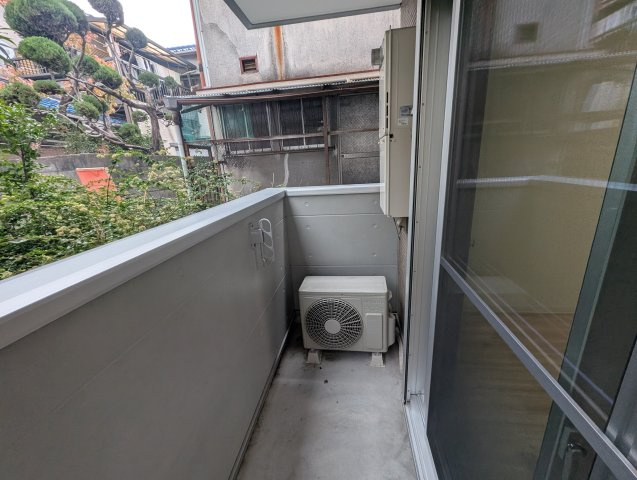 ワコーレヴィータ新伊丹のバルコニー