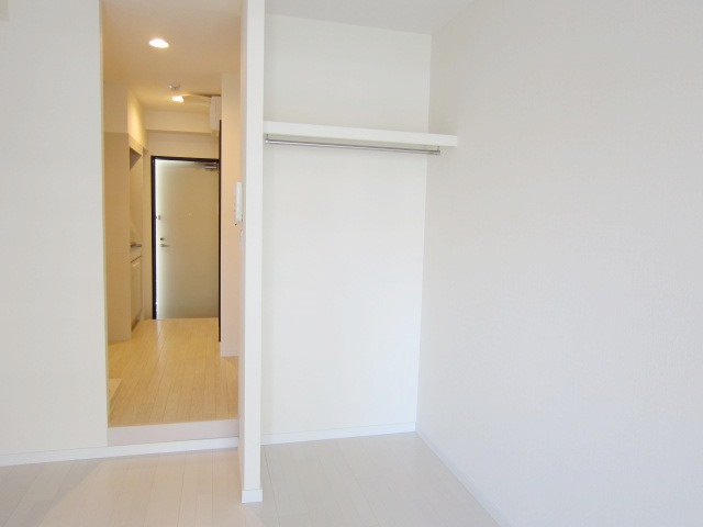 SAMA Residence  サマレジデンスの収納|別号室の参考写真です。