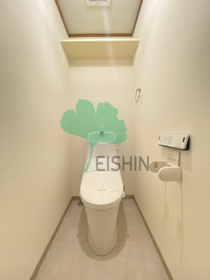 【トイレ】 | L-PLACE KAIZUKA | 清潔感のあるトイレです。