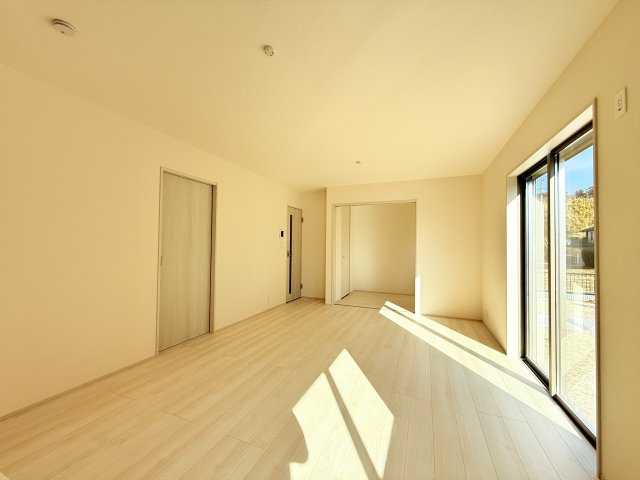 小美玉市小川第1　新築戸建　2号棟の居間・リビング