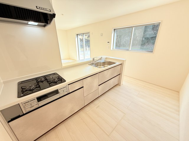 小美玉市小川第1　新築戸建　2号棟のキッチン