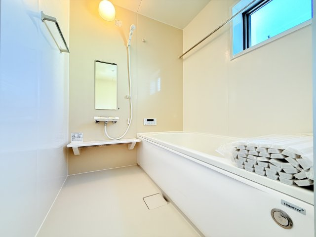 小美玉市小川第1　新築戸建　2号棟の浴室