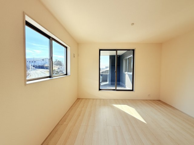 小美玉市小川第1　新築戸建　2号棟の洋室