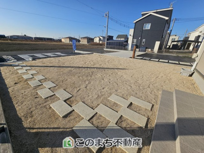 【駐車場】 | いろどりアイタウン栃木市大宮町22-P2 | お車駐車スペース３台分ご用意しております♪