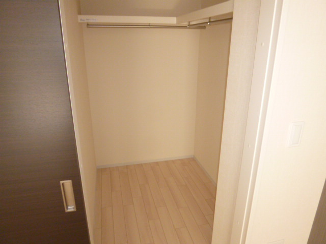 シェルティの収納|ウォークインクローゼット