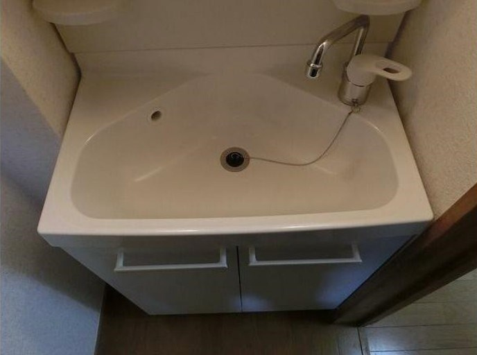 セ・ラッスレルの独立洗面台