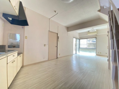 【居間・リビング】 | ヴィラ春日丘