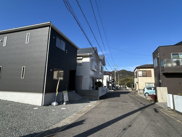徳島市丈六町長尾建売第１の前面道路含む現地写真