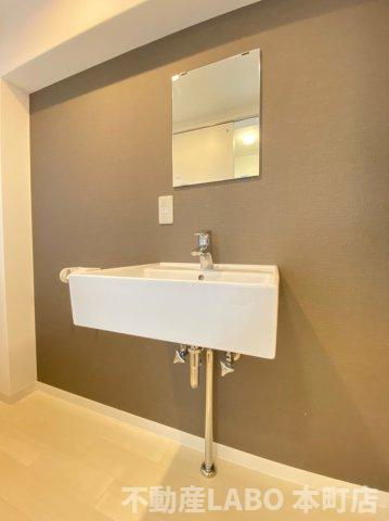 松栄大正ハイツの洗面所