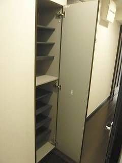 【玄関】 | リヴシティ上野入谷