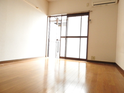 【居間・リビング】 | カスティージョ日吉