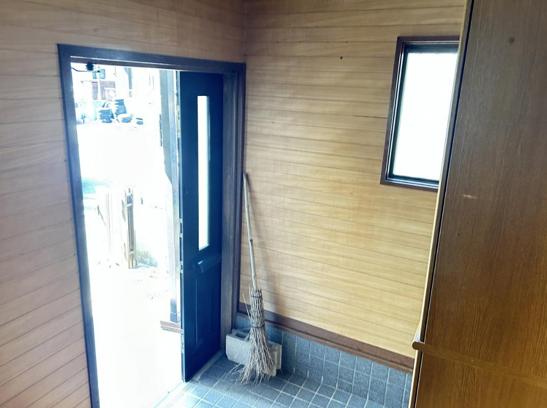 那珂郡東海村大字須和間　中古戸建の玄関