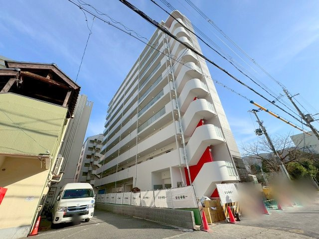 セレニテ新大阪アリエの外観