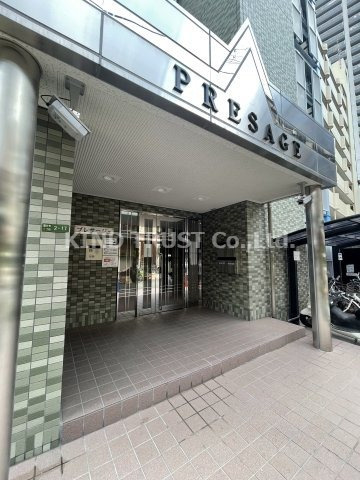 プレサージュのエントランス|落ち着いたエントランスです
